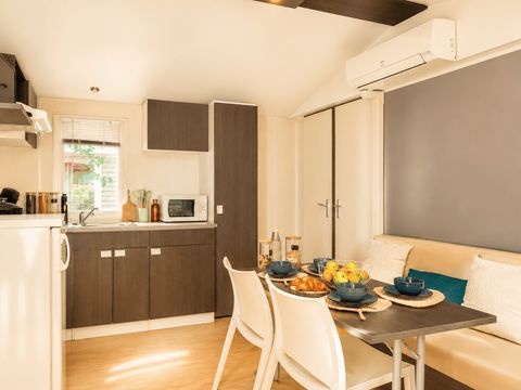 MOBILHOME 6 personnes - "CONFORT" - 2 CHAMBRES