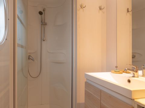 MOBILHOME 6 personnes - "CONFORT" - 2 CHAMBRES