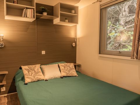 MOBILHOME 6 personnes - "SPACIEUX"- 2 CHAMBRES
