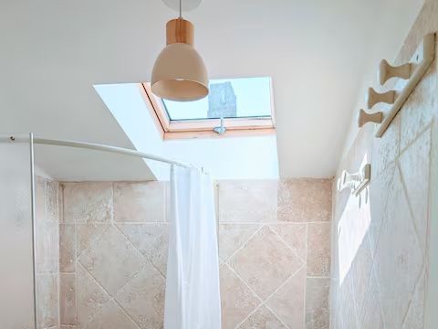 APPARTEMENT 3 personnes - 2 CHAMBRES - VUE PISCINE