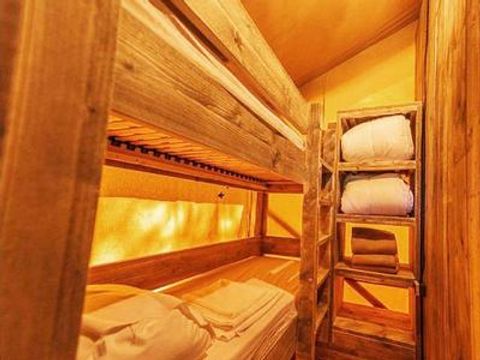 TENTE TOILE ET BOIS 8 personnes - SunLodge Pamoja & Kambi