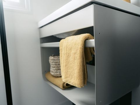 MOBILHOME 4 personnes - Mobil-home | Premium | 2 Ch. | 4 Pers. | Terrasse Lounge | Clim. | TV