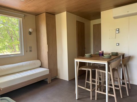 HÉBERGEMENT INSOLITE 4 personnes - Mobil home Cottage Premium 2 Chambres - climatisation - Lave vaiselle