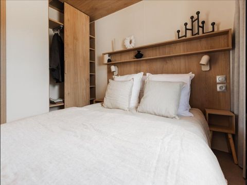 Hébergement 4 personnes - Mobil home Cottage Premium 2 Chambres - climatisation - Lave vaiselle