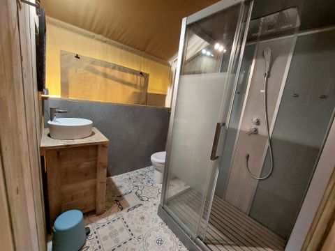 TENTE 4 personnes - LODGE - avec sanitaires