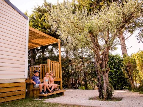 MOBILHOME 6 personnes - Premium 4 Pièces 6 Personnes Climatisé + TV