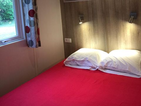 CHALET 4 personnes - PREMIUM (2 chambres) :