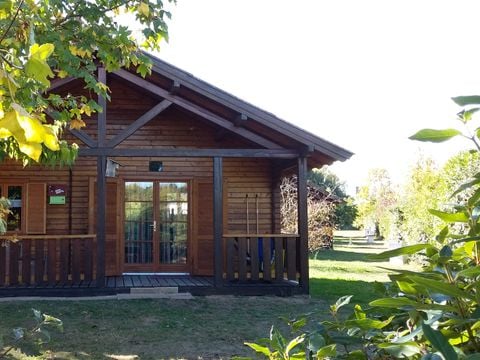 CHALET 5 personnes - 2 chambres climatisé CONFORT PLUS - 35 m2 + terrasse couverte de 14 m2
