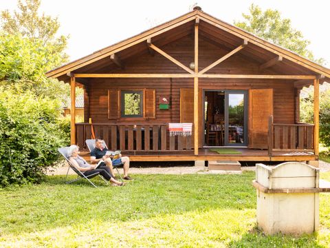 CHALET 5 personnes - 2 chambres climatisé CONFORT - 35m2+terrasse couverte 14m2
