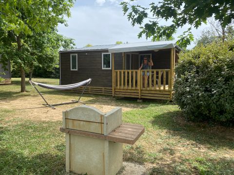BUNGALOW 4 personnes - 2 chambres climatisé - 31m2 + terrasse couverte