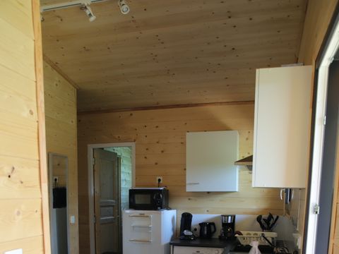 CHALET 5 personnes - CHALET PREMIUM 2ch/2sdb - clim - LV - TV - BBQ - Ménage*, draps, draps de bain - 35m2+terrasse 17m2