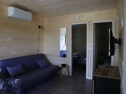 CHALET 5 personnes - COTTAGE PREMIUM 2ch - clim - LV - TV - BBQ-Ménage*,draps,draps de bain - 35m2+terrasse couverte 12m2