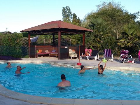 Les Chalets De Fiolles - Camping Tarn - Image N°5