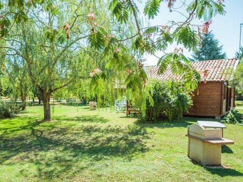 Les Chalets De Fiolles - Camping Tarn - Image N°2