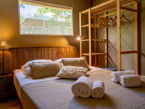 Tente en toile et en bois 5 personnes - Lodge Family