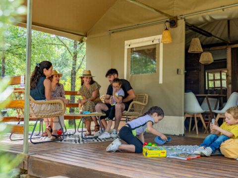 Tente en toile et en bois 5 personnes - Lodge Family