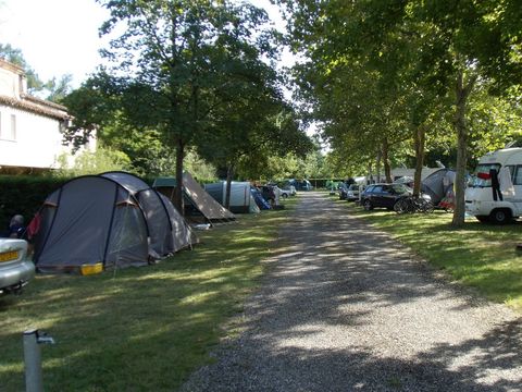 Camping L'Argenté - Onlycamp - Camping Gers - Image N°35