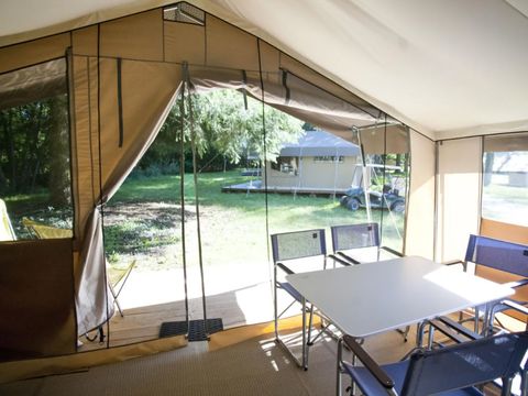 TENTE TOILE ET BOIS 5 personnes - Tente Lodge 4 ad + 1 enf - sans sanitaires 