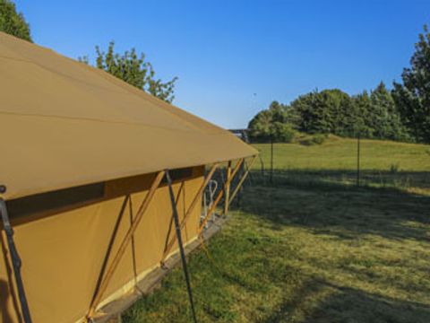 TENTE TOILE ET BOIS 5 personnes - Tente Safari - 4 ad + 1 enf - sans sanitaires