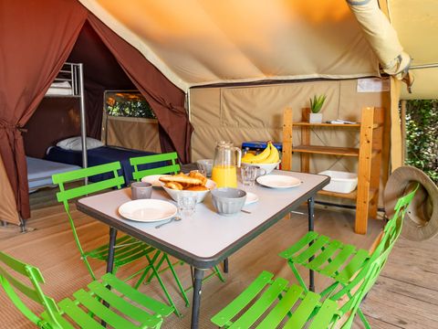 TENTE 5 personnes - Tente Nature - 2 chambres (sans sanitaire)