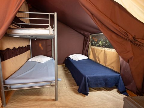 TENTE 5 personnes - Tente Ciela Nature - 2 chambres (sans sanitaire)