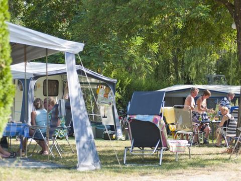 Camping Les Routes de Provence - Camping Alpes-de-Haute-Provence - Image N°18
