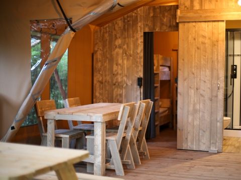 Tente en toile et en bois 4 personnes - Lodge Safari 27 m²