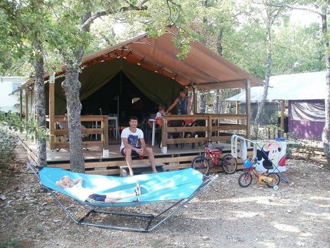 TENTE TOILE ET BOIS 5 personnes - Freeflower Standard 37m² (2 chambres) - terrasse incluse 10m²