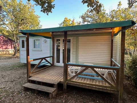 MOBILHOME 4 personnes - Mobil-home Standard 26m² (2 chambres) + terrasse couverte 8m²