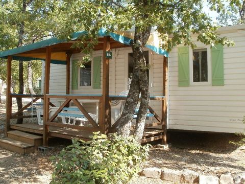 MOBILHOME 4 personnes - Confort 26m² (2 chambres) + terrasse couverte 10m²