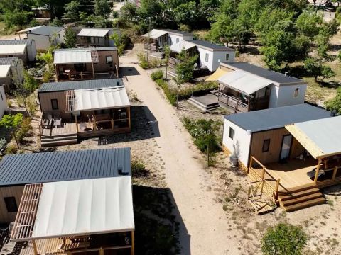 Flower Camping l'Epi Bleu - Camping Alpes-de-Haute-Provence - Image N°3