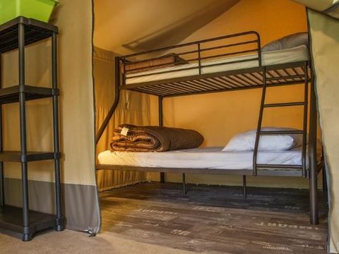 TENTE TOILE ET BOIS 5 personnes - KENYA sans sanitaires