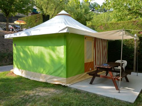 BUNGALOW TOILÉ 4 personnes - samedi au samedi