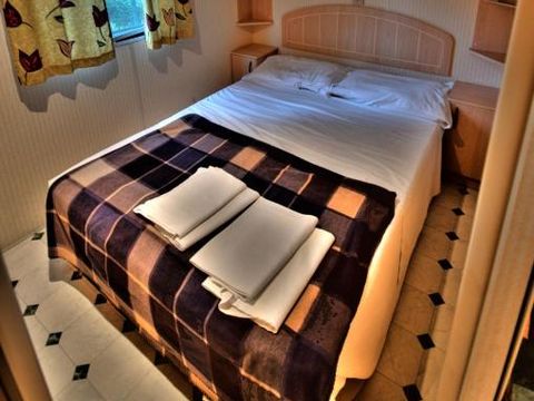 MOBILHOME 2 personnes - VINTAGE