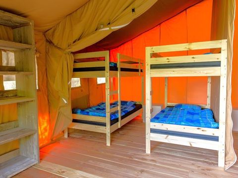 Tente en toile et en bois 6 personnes - Tente Safari avec salle de bain privé