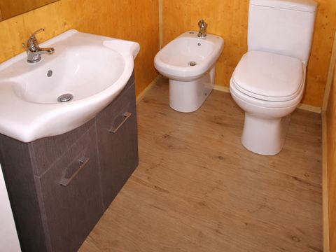 Tente en toile et en bois 6 personnes - Tente Safari avec salle de bain privé