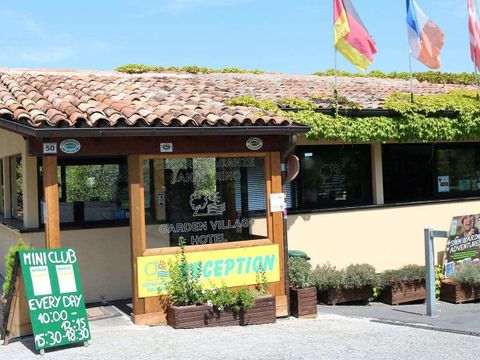 Centro Vacanze San Marino - Camping Pesaro-Urbino - Image N°30