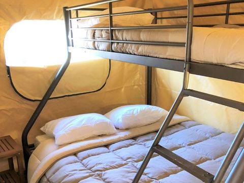 TENTE TOILE ET BOIS 5 personnes - Lodge Bali avec sanitaires