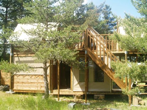 HÉBERGEMENT INSOLITE 6 personnes - Le Nid 40m², n°44