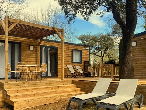 Mobilhome 8 personnes - Lodge Sunêlia Luxe avec jacuzzi - 4 chambres