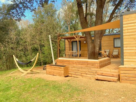 Mobilhome 8 personnes - Lodge Sunêlia Luxe avec jacuzzi - 4 chambres