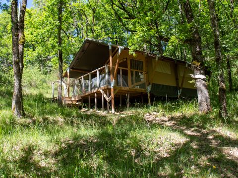 TENTE TOILE ET BOIS 3 personnes - Shimoni - 16 m² + terrasse 12 m²