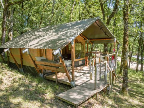 TENTE TOILE ET BOIS 3 personnes - Shimoni - 16 m² + terrasse 12 m²