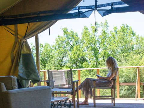 TENTE TOILE ET BOIS 7 personnes - Tente Lodge Mont Kenya - 35 m² + 7.5 m² + terrasse 15 m²