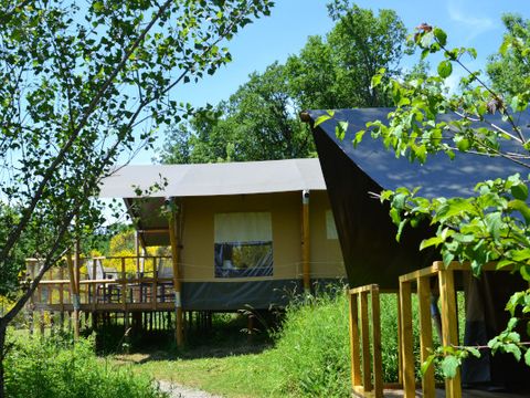 TENTE TOILE ET BOIS 7 personnes - Tente Lodge Mont Kenya - 35 m² + 7.5 m² + terrasse 15 m²