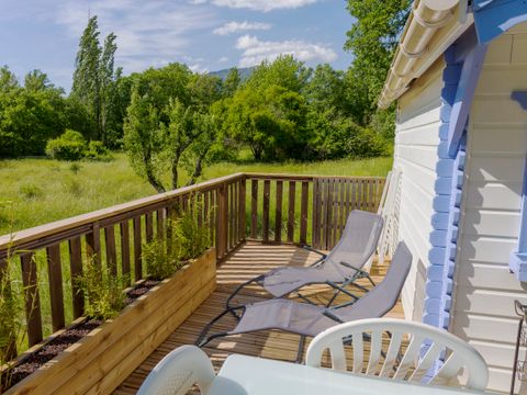 HÉBERGEMENT INSOLITE 2 personnes - Cabane sur pilotis