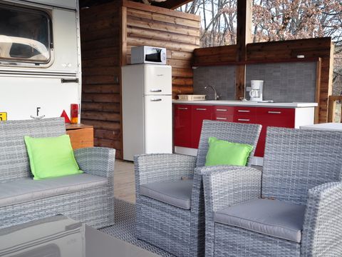 HÉBERGEMENT INSOLITE 4 personnes - Le Balcon des Duyes