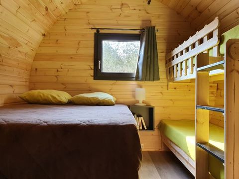 Unique 4 personnes - Hébergement Insolite - Tonneau 4pl - sans sanitaires