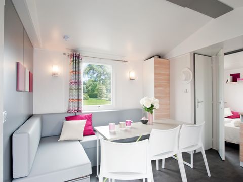 MOBILHOME 6 personnes - Mobil-home Classique 3 chambres + terrasse