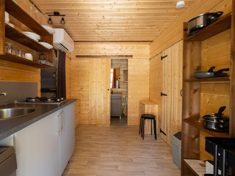 Hébergement 4 personnes - Cabane Valbelle